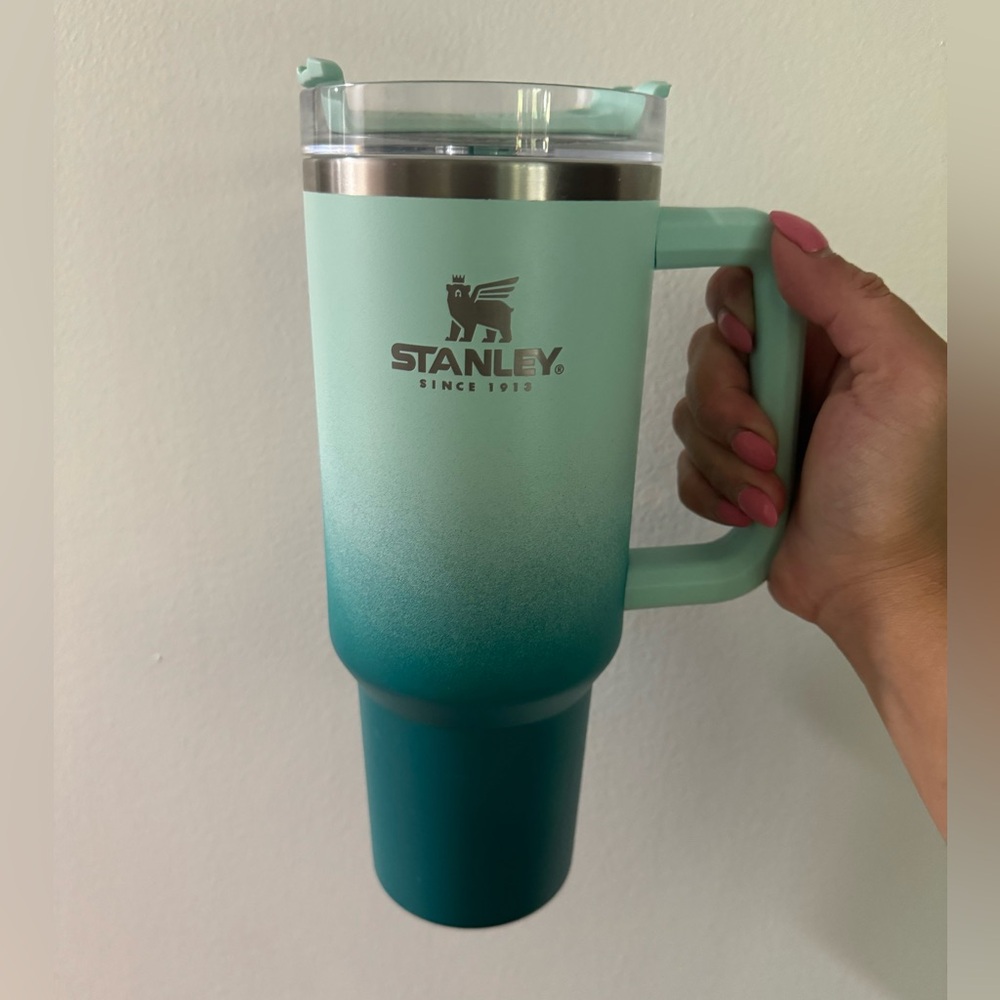 Stanley 40oz Quencher Bay Ombre Tumbler